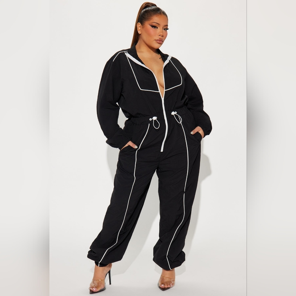 Fashion Nova Sold Out SPORTY LOVE Windbreaker Black And White Piping Jumpsuit - Picture 6 of 7